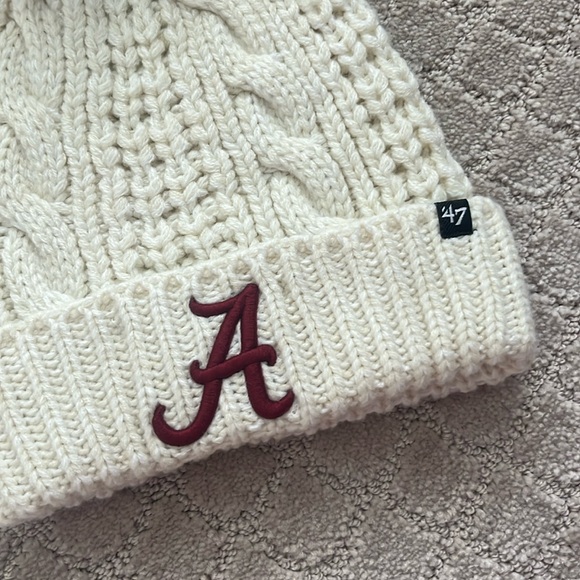 Alabama Knit Beanie with Pom NWOT - Picture 2 of 4